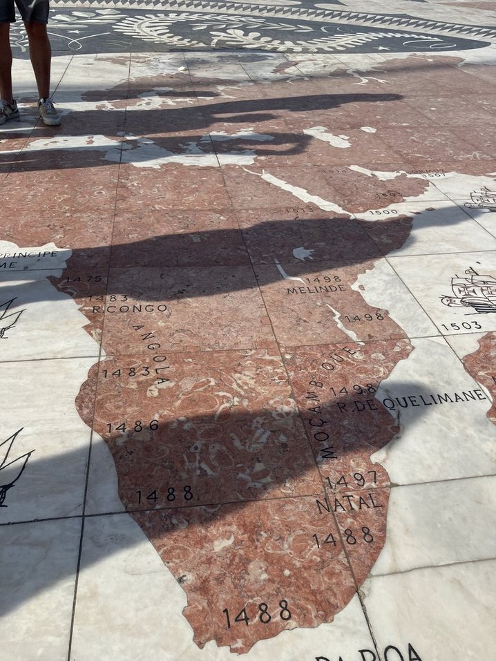 Monument to the Discoveries - Tiled Exploration Map