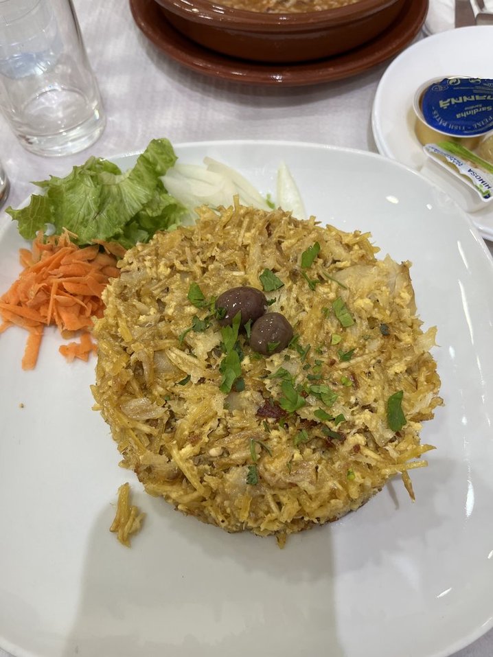 Bacalhau (salted cod) a Bras