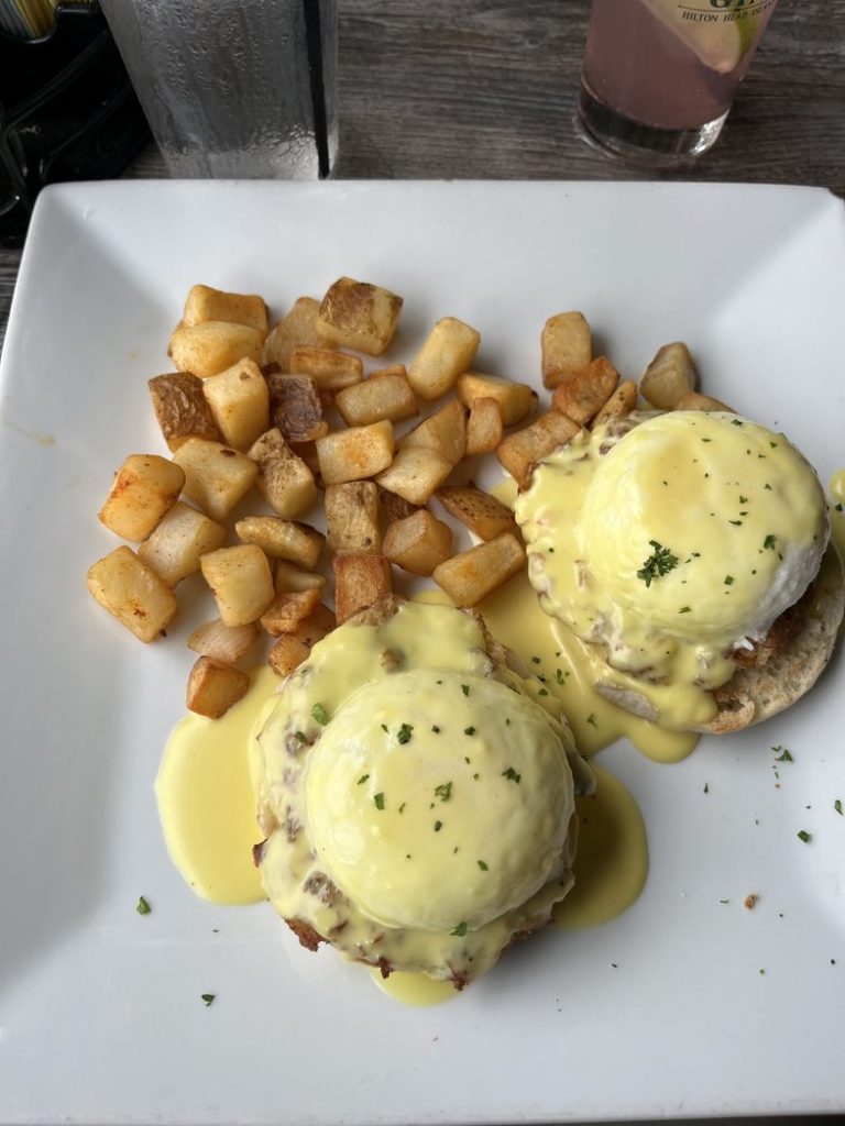 Crab Benedict at Crazy Crab