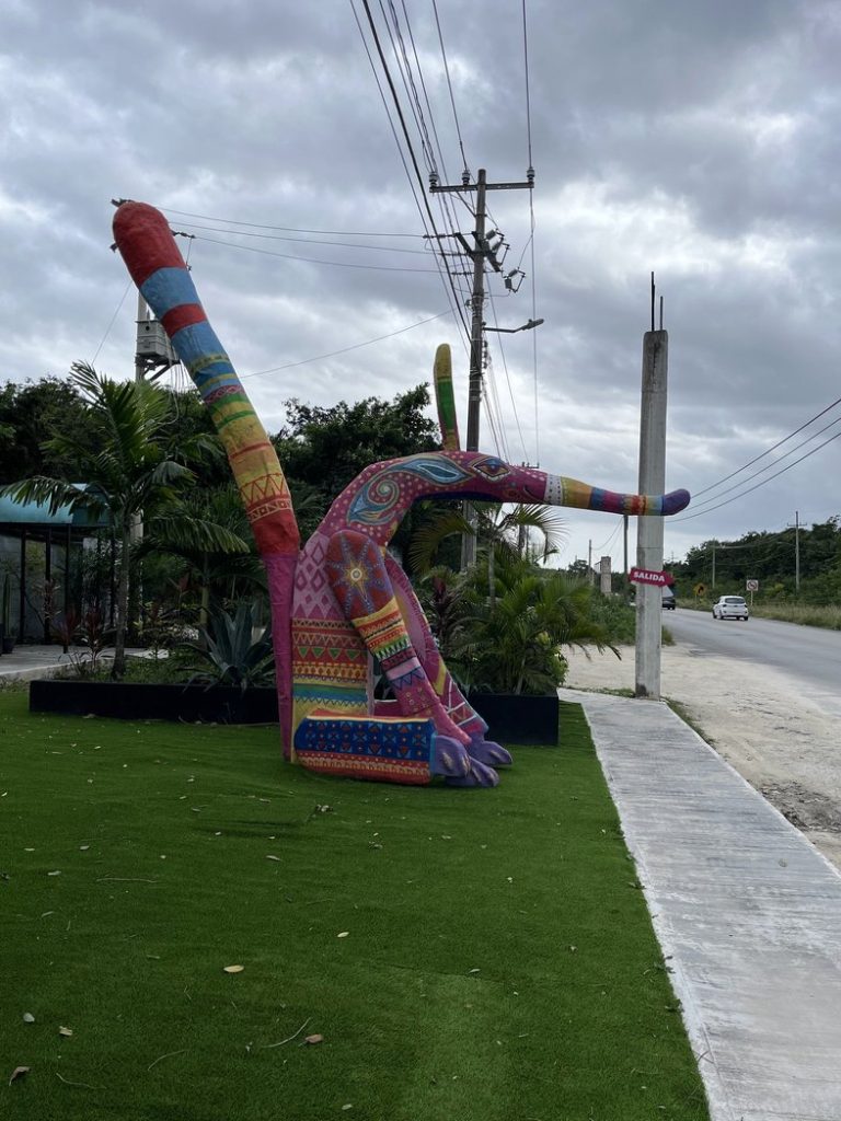 Alebrijes (Mexican Folk Art) - Barriecito