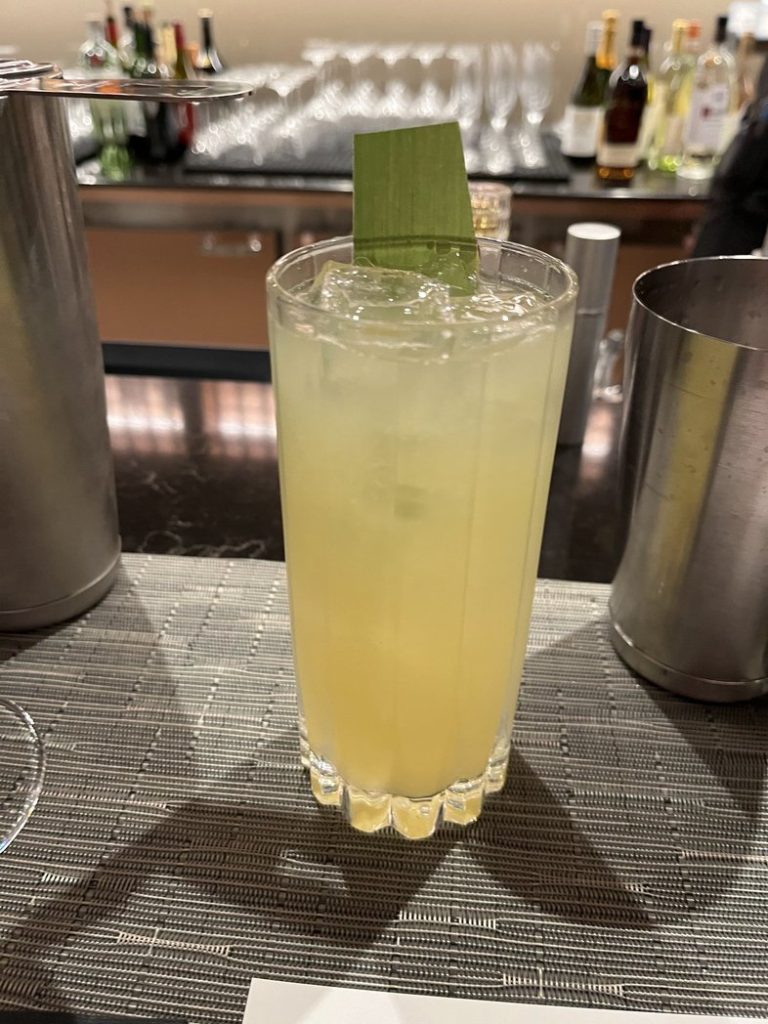 Mixology 101 - La Chica Loca