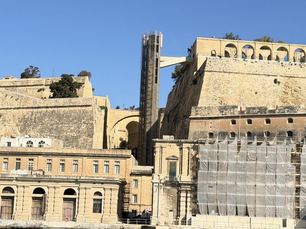 Barrakka Lift & Limestone Fortifications - Valletta, Malta