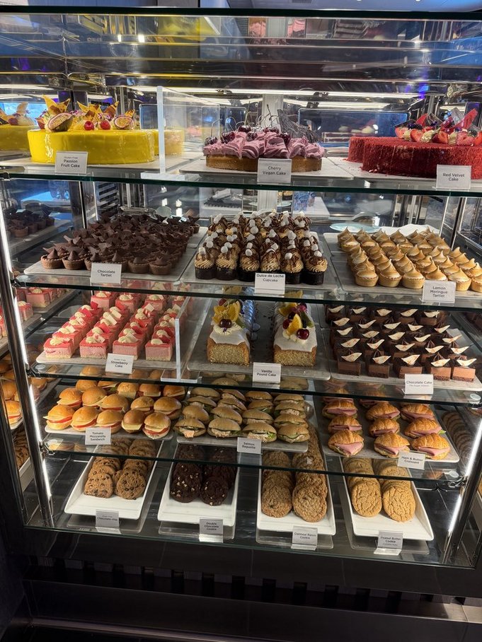 Cafe Al Bacio Snacks (Malta Port)