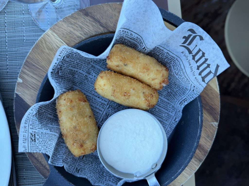 Gruyère tater tots @ Fine Cut Steakhouse