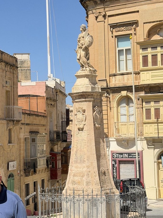 Great Siege Victory Monument in Victory Square (Malta)