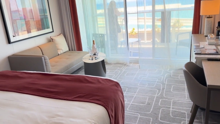 Celebrity Xcel Stateroom 9112 - Sky Suite