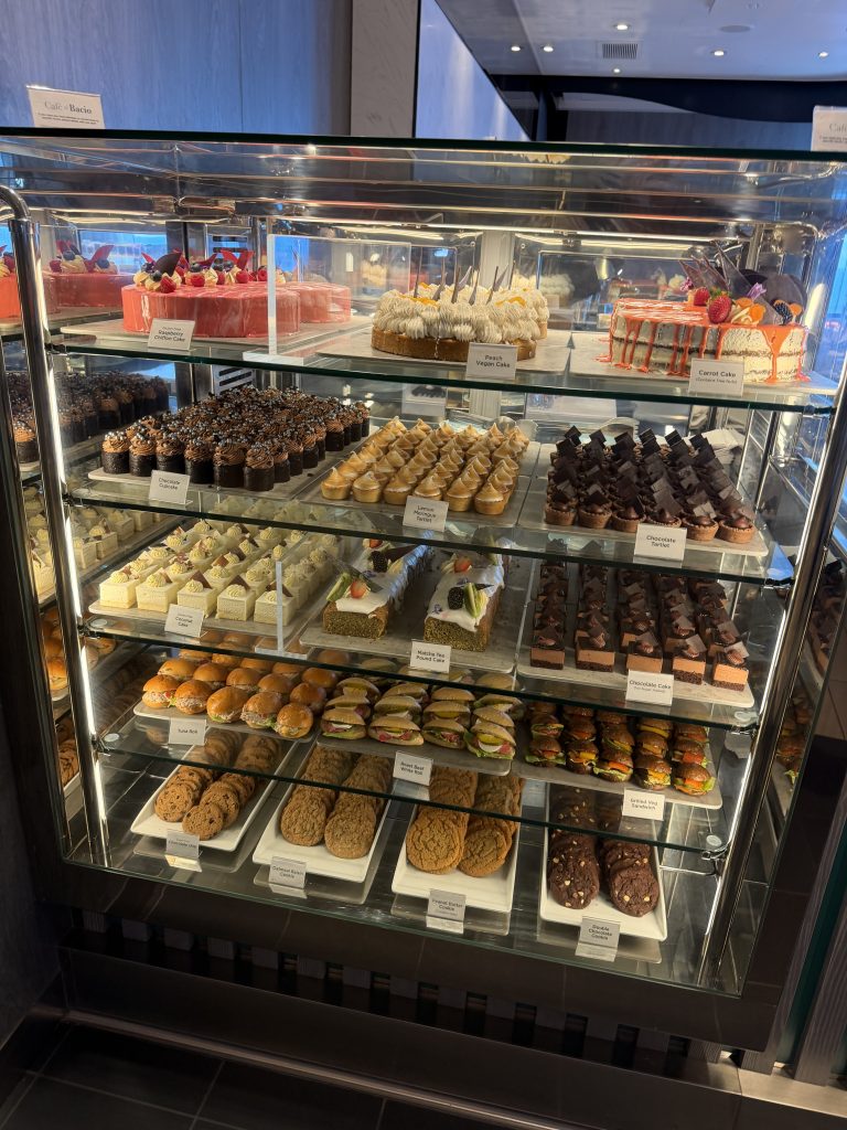 Café al Bacio Day 2 Goodies