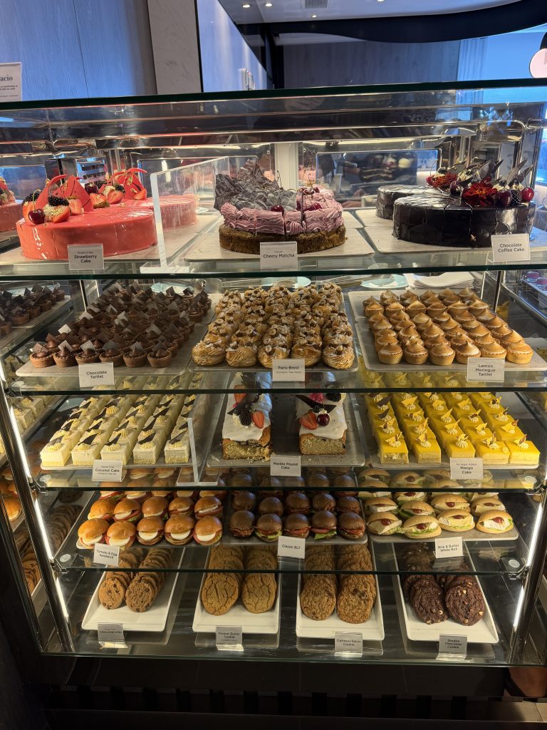Café al Bacio Day 4 Goodies