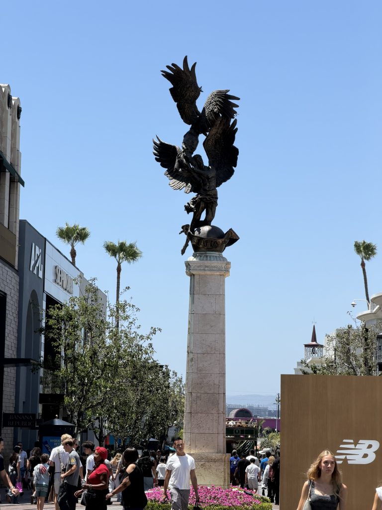 The Spirit of Los Angeles Sculpture